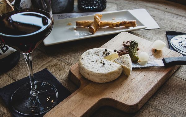 Red Wines and Cheese Wine Pairings – Thurs 7th December from 7pm